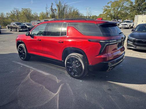 2024 Chevrolet Traverse RS