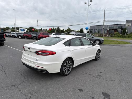 White Platinum Metallic Tri-Coat 2020 Ford Fusion SE