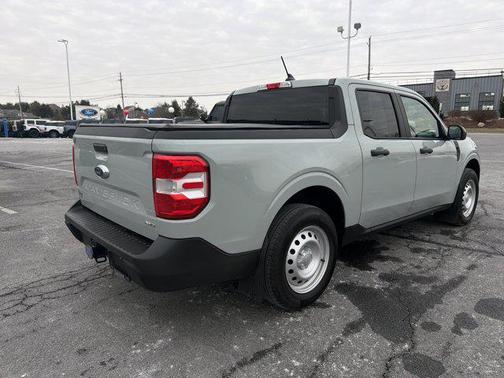 2024 Ford Maverick XL