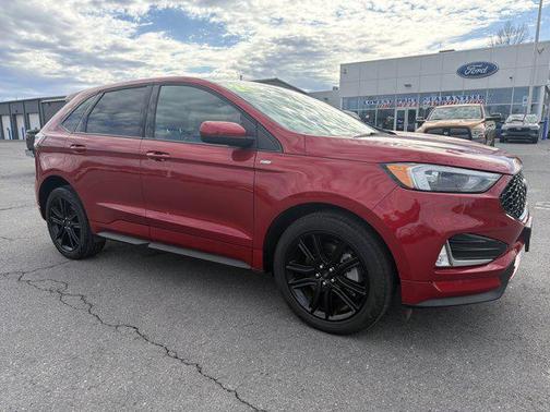 Rapid Red Metallic Tinted Clearcoat 2024 Ford Edge ST Line