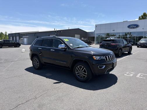 Diamond Black Crystal Pearlcoat 2020 Jeep Grand Cherokee Limited