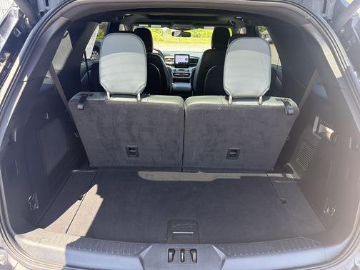 Agate Black Metallic 2023 Ford Explorer Timberline