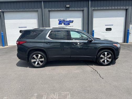 2018 Chevrolet Traverse LT Leather