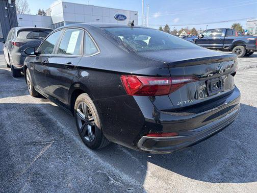 2024 Volkswagen Jetta 1.5T SE