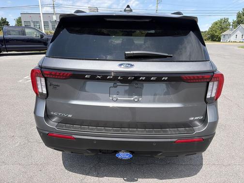 Carbonized Gray Metallic 2026 Ford Explorer Active