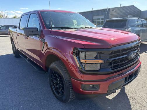 Ruby Red Metallic Tinted Clearcoat 2026 Ford F-150 XLT