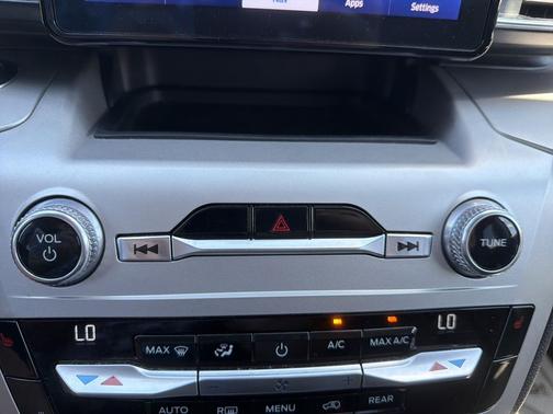 Carbonized Gray Metallic 2021 Ford Explorer XLT