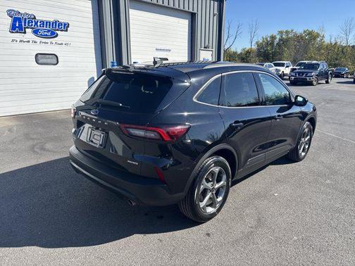 2025 Ford Escape ST-Line Select