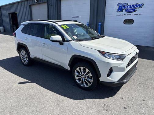 2021 Toyota RAV4 XLE Premium