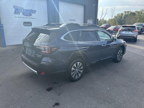 2024 Subaru Outback Touring