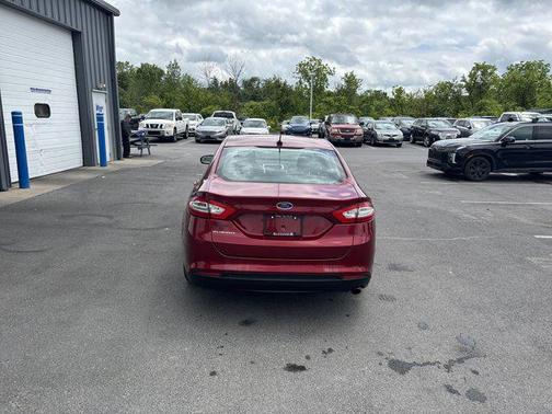 2014 Ford Fusion S