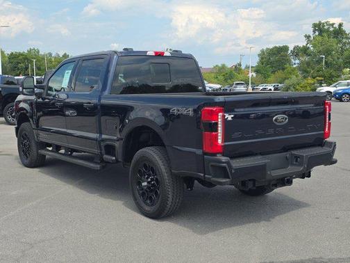 2025 Ford F-250 XLT