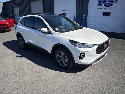 2026 Ford Escape ST-Line Select