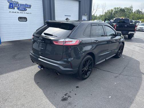 2021 Ford Edge ST Line