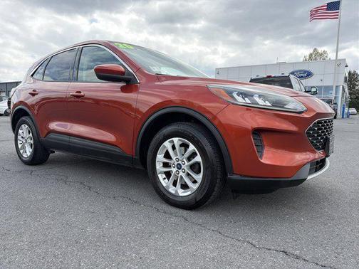 Sedona Orange Metallic 2020 Ford Escape SE