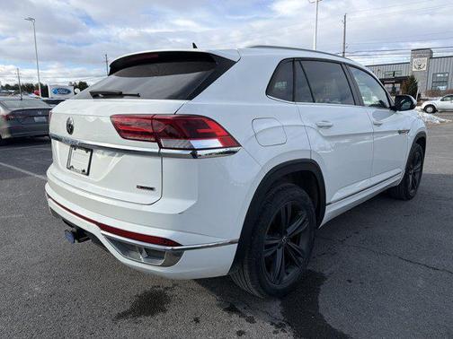 2020 Volkswagen Atlas Cross Sport 3.6L V6 SE w/Technology R-Line