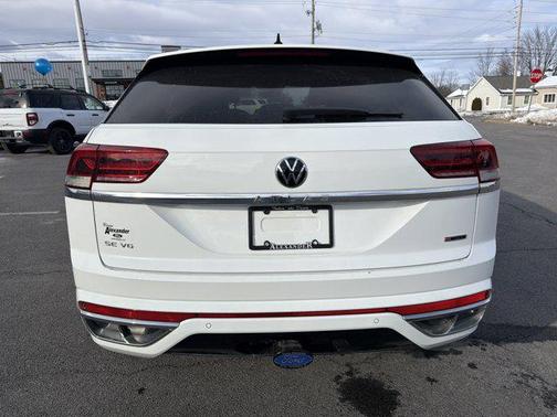 2020 Volkswagen Atlas Cross Sport 3.6L V6 SE w/Technology R-Line