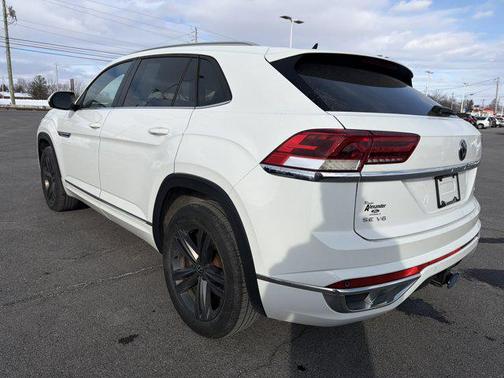 2020 Volkswagen Atlas Cross Sport 3.6L V6 SE w/Technology R-Line