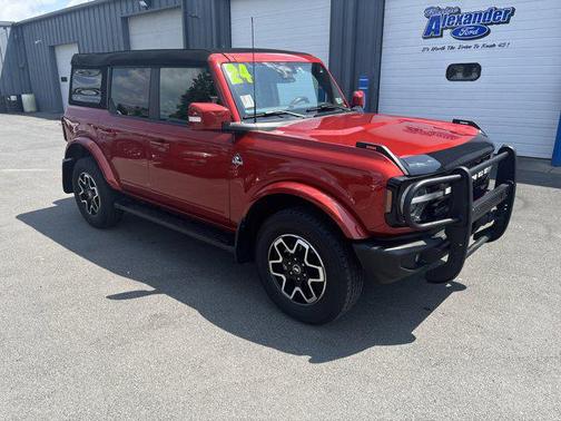 2024 Ford Bronco Outer Banks