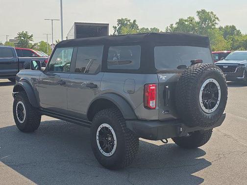 2024 Ford Bronco Black Diamond
