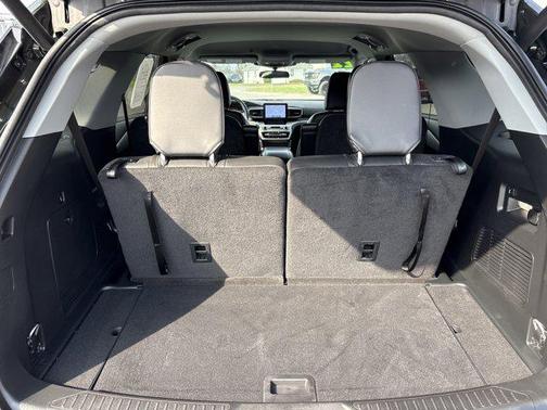 Forged Green Metallic 2024 Ford Explorer XLT