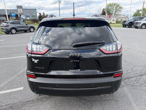 Diamond Black Crystal Pearlcoat 2021 Jeep Cherokee 80th Anniversary 4x4