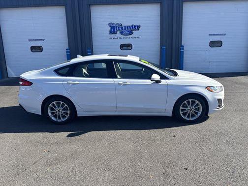 2020 Ford Fusion Hybrid SE