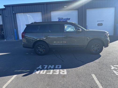 2025 Ford Expedition Tremor