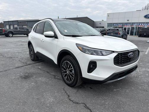 2026 Ford Escape PHEV Base