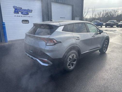 2024 Kia Sportage LX