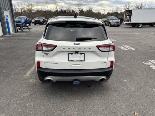 2020 Ford Escape Titanium