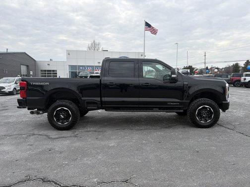 2026 Ford F-250 Platinum