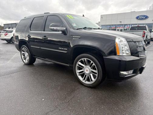 2013 Cadillac Escalade Premium