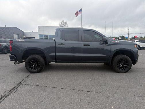 Shadow Gray Metallic 2021 Chevrolet Silverado 1500 Custom Trail Boss
