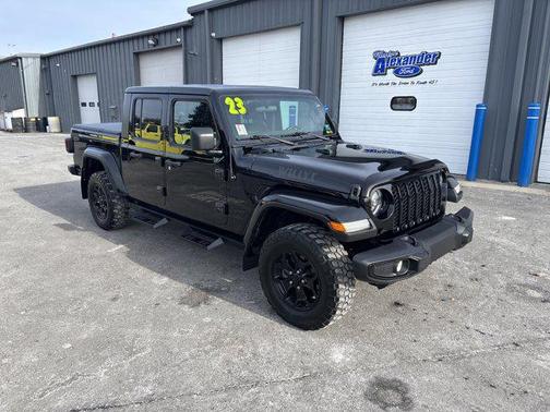 2023 Jeep Gladiator Willys 4x4