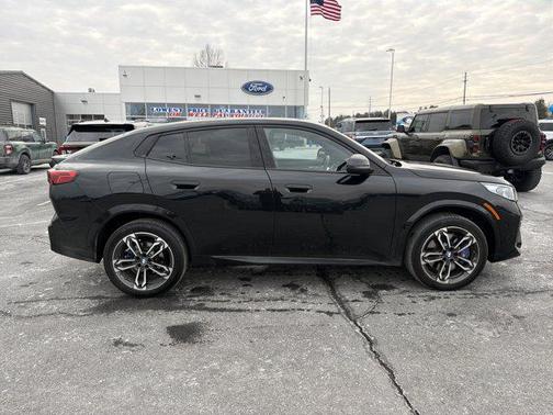 2025 BMW X2 xDrive28i