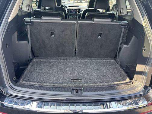 2021 Volkswagen Atlas 3.6L SE w/Technology