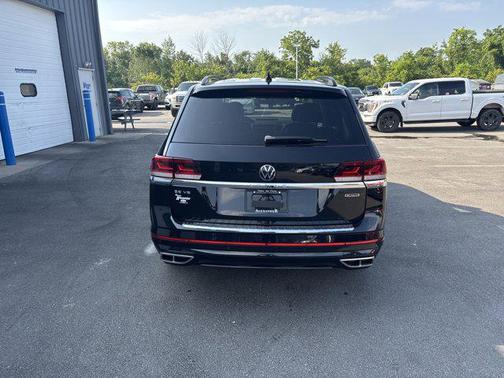 2021 Volkswagen Atlas 3.6L SE w/Technology
