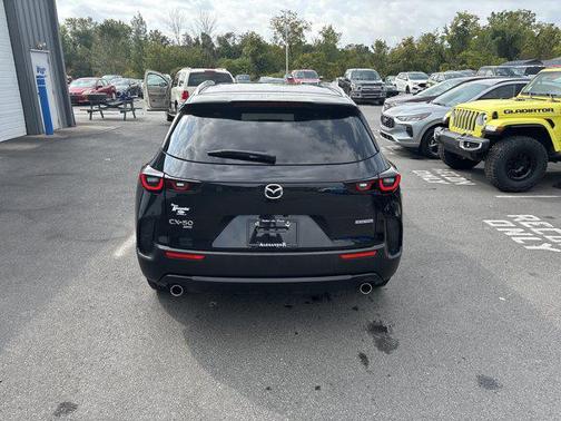 2025 Mazda CX-50 2.5 S Preferred Package