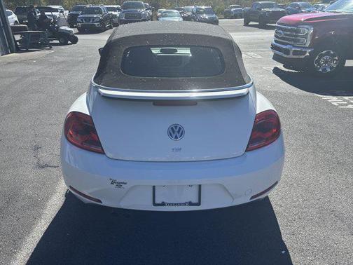 2013 Volkswagen Beetle 2.0L TDI