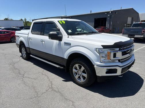 Magnetic Metallic 2019 Ford F-150 XLT