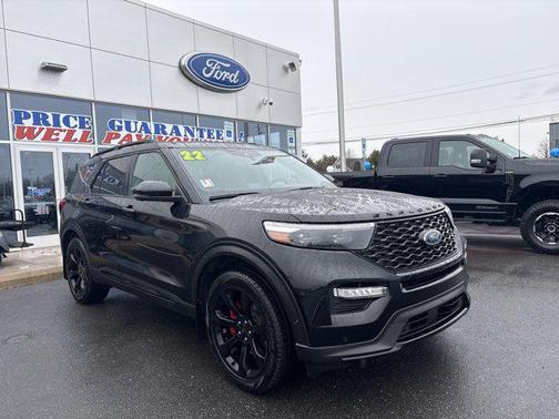 2022 Ford Explorer ST