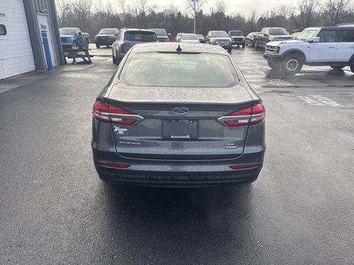 2020 Ford Fusion Hybrid SE