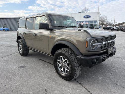 2025 Ford Bronco Badlands