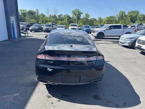 2017 Lincoln MKZ Base