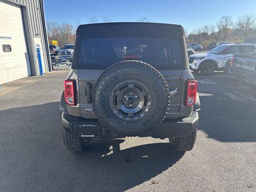 2025 Ford Bronco Base