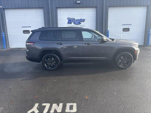2023 Jeep Grand Cherokee L Altitude