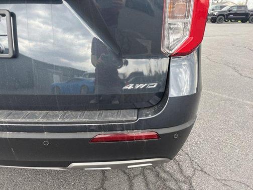 Stone Blue Metallic 2022 Ford Explorer XLT