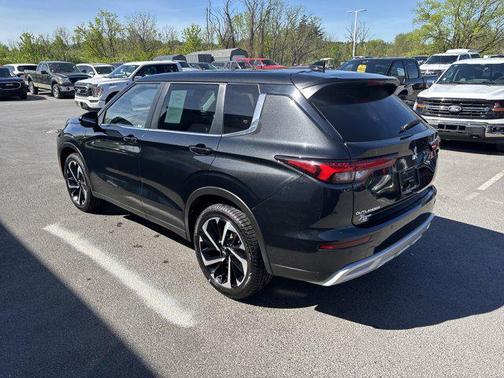 2023 Mitsubishi Outlander SE Special Editiont S-AWC