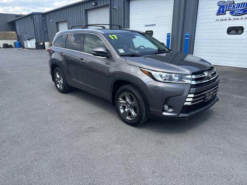 2017 Toyota Highlander Limited